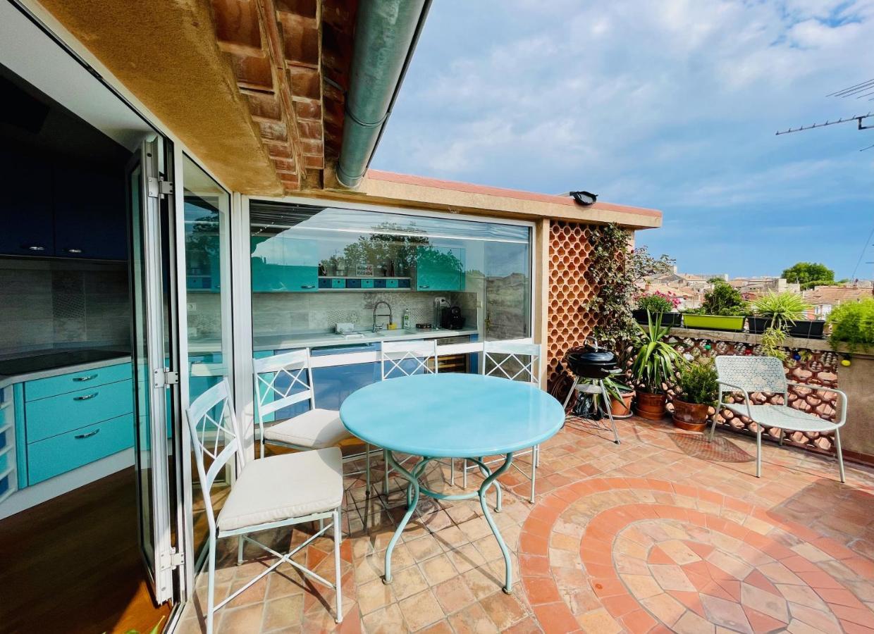 L'Atypique - T3 Grande Terrasse, Bbq Vue Et Cheminee Apartman Avignon Kültér fotó