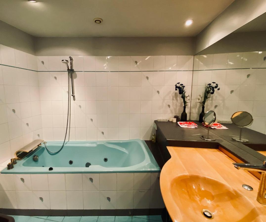 L'Atypique - T3 Grande Terrasse, Bbq Vue Et Cheminee Apartman Avignon Kültér fotó